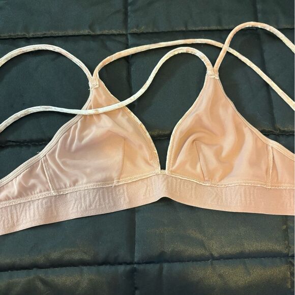 PINK Victoria’s Secret Pink Velvet Unlined Bralette Size XS - Picture 4 of 7